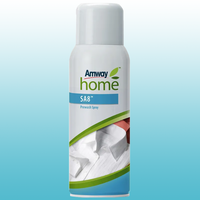 Amway prewash demiu valiklis, efektyviai pašalinantis dėmes nuo drabužių prieš skalbimą.