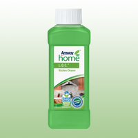 Amway virtuvės valymo priemonė, efektyviai pašalinanti riebalų dėmes ir saugi šeimai.