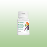 NUTRILITE™ Daily tabletės, teikiančios 27 aktyvias medžiagas, skirtas bendros sveikatos palaikymui.